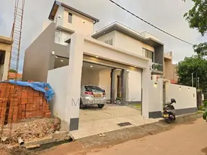 4 Bed Rooms Bath Brand New Box Modern House For Sale in Negombo