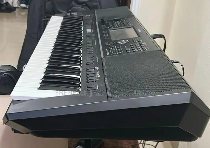 Yamaha PSR SX900 Keyboard