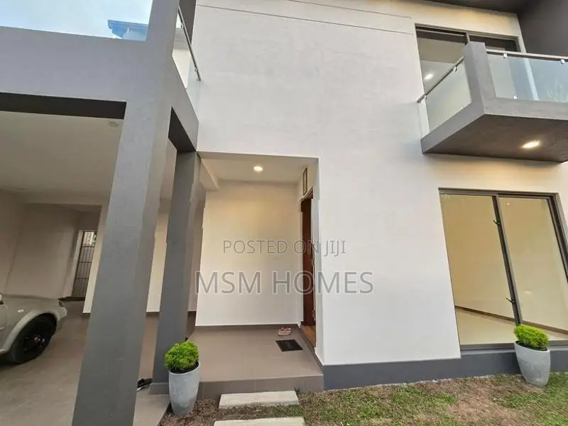 4 Bed Rooms Bath Brand New Box Modern House For Sale in Negombo