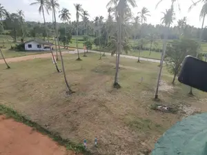 වාරියපොළ නගරයෙන්ම සින්නක්කර බිම්කොටස් විකිණීමට