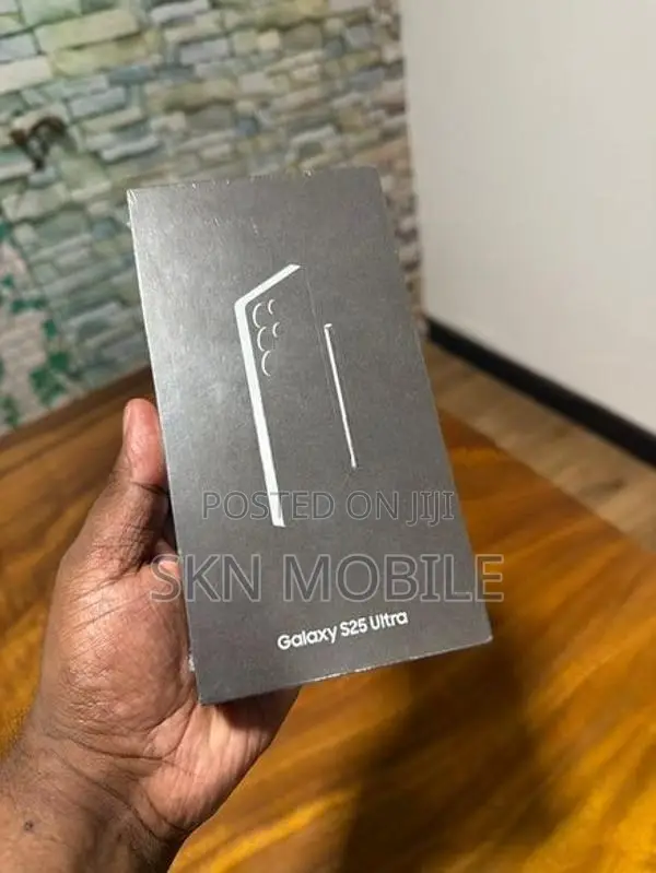 Samsung Galaxy S25 Ultra 12GB 256GB 5G (Brand New)