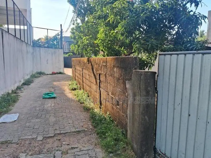 Prime Commercial Land for Sale Dehiwala