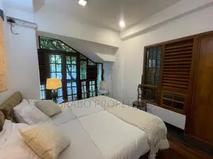 Ultra Luxury Private Residence for Sale – Colombo 07
