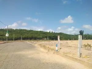 වැලිපැන්නෙන් ඉඩමක්