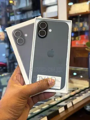 Apple iPhone 16 256GB (Used)