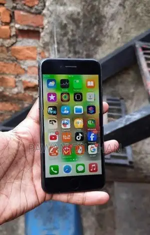 Apple iPhone 8 (Used)