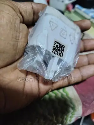 25W Samsung Charger Top