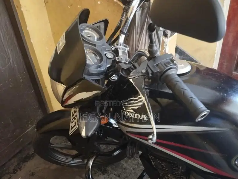Honda CB Shine 2018