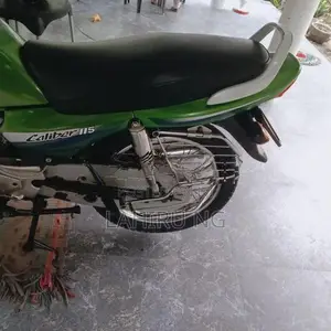 Bajaj Caliber 115 2004