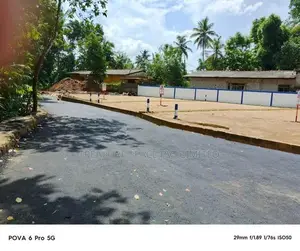 Land for Sale at Athurugiriya with Easy Access to Colombo