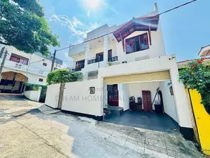 Modern Family House with Rooftop in Dehiwala