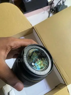Canon EOS 250D