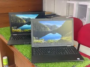 Dell i5 7Gen 8/256GB SSD 15.6”Display