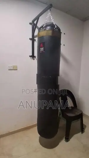 AME Sports 6ft Punching Bag – 70KG
