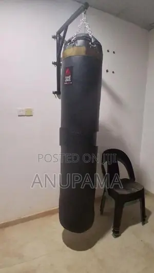 AME Sports 6ft Punching Bag – 70KG
