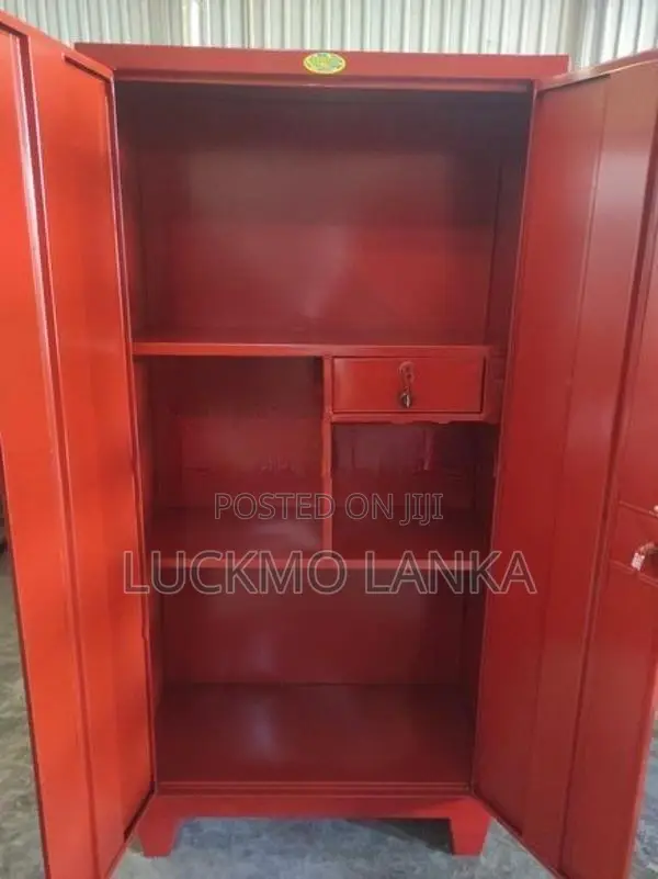 New 5x2.5 Steel Cupboard With Mirror (Vv1)