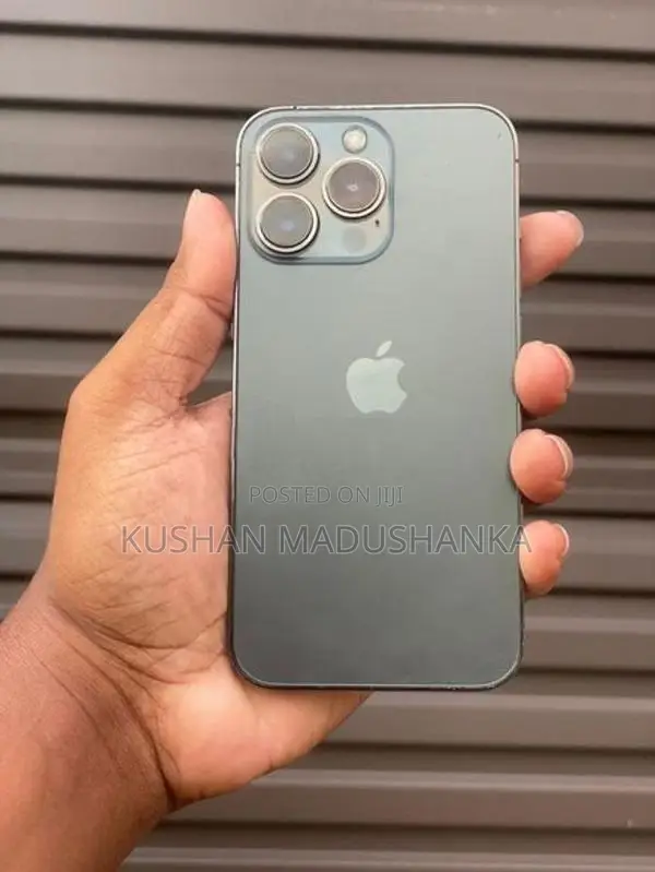Apple iPhone 13 Pro 128GB (Used)