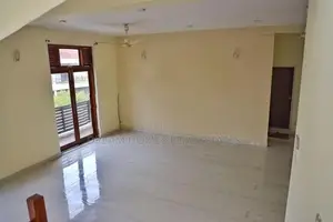 Modern 3-Storey House for Sale – Kadawatha Road, Dehiwala