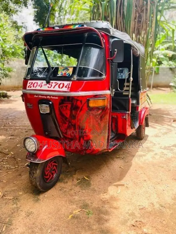 Bajaj RE 1998