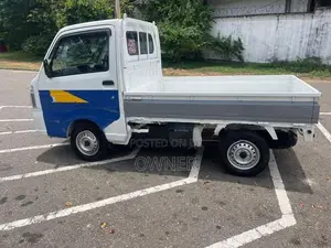 Suzuki Carry 2023