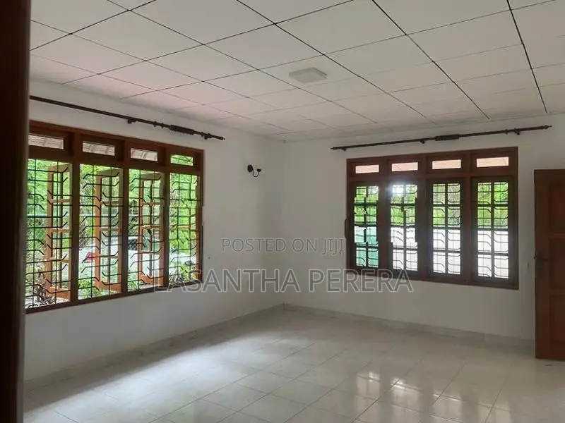 House For Sale in Minuwangoda