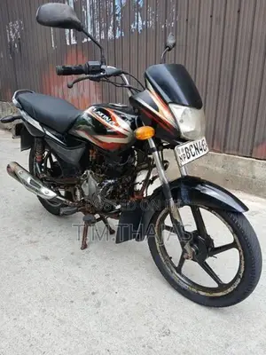 Bajaj Platina 100 ES 2015