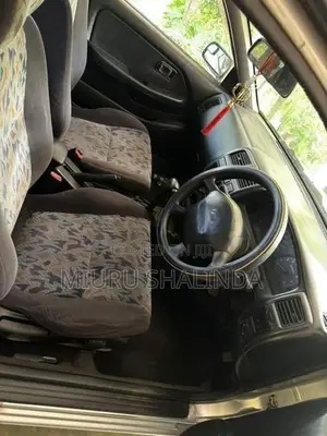 Nissan Pulsar FN15 1996