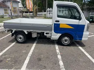Suzuki Carry 2023