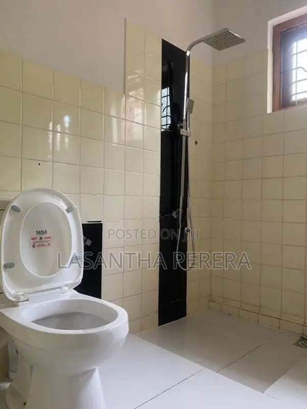 House For Sale in Minuwangoda