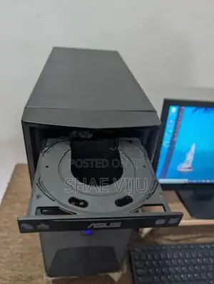 Intel Core i3 Desktop Computer