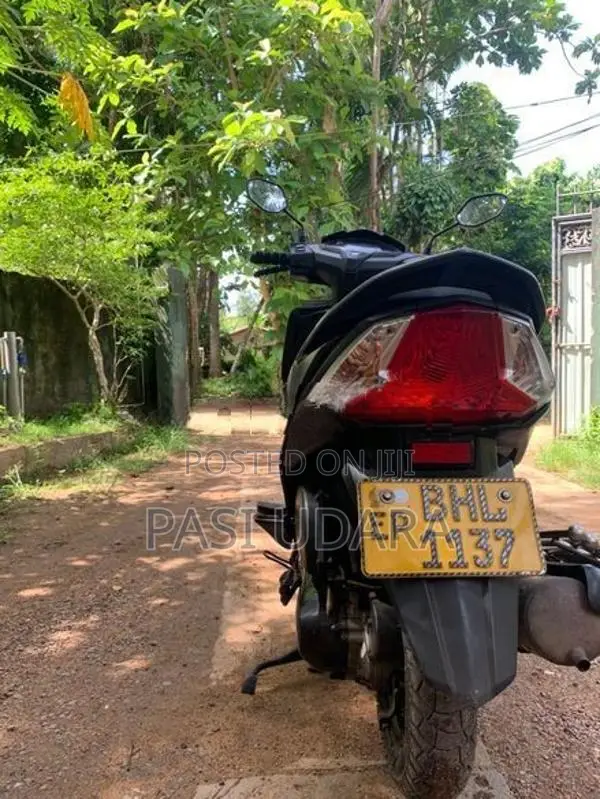 Honda Dio 2018