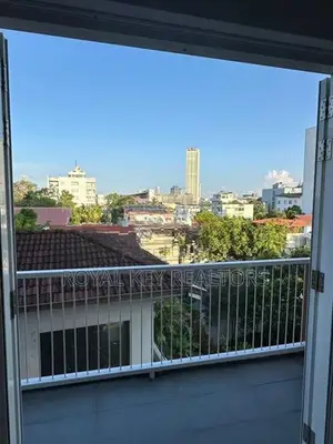 03 Bedroom Semi Furnished Apartment for Sale Kotte