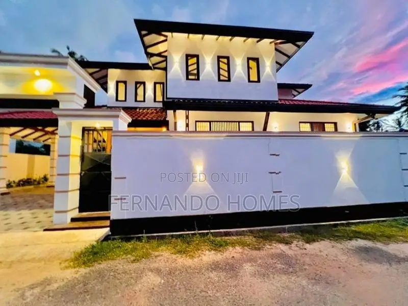All Bricks Walls Well Built Super Completed New House for Sale Negombo