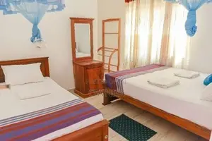Lakeside Villa Anuradhapura City Rooms