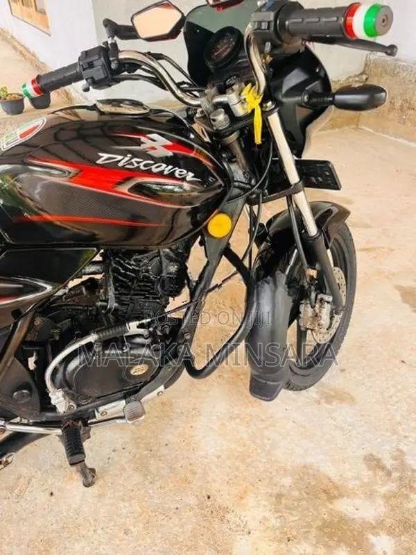 Bajaj Discover 2009