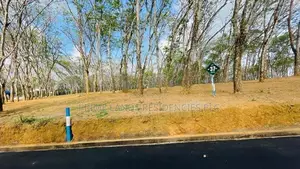 Land for sale in Homagama Thalagala