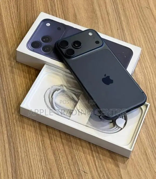 Apple iPhone 17 Pro Max 256GB (Used)