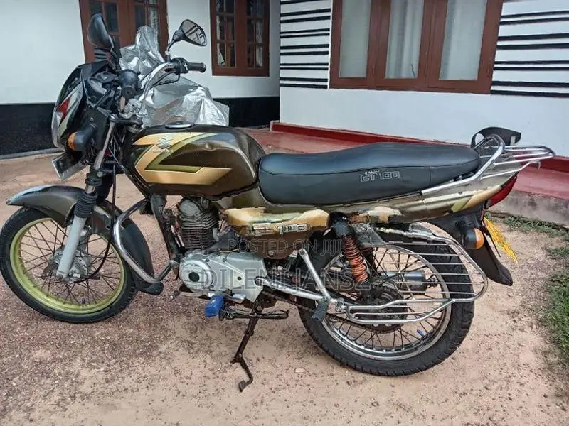 Bajaj CT100 2008