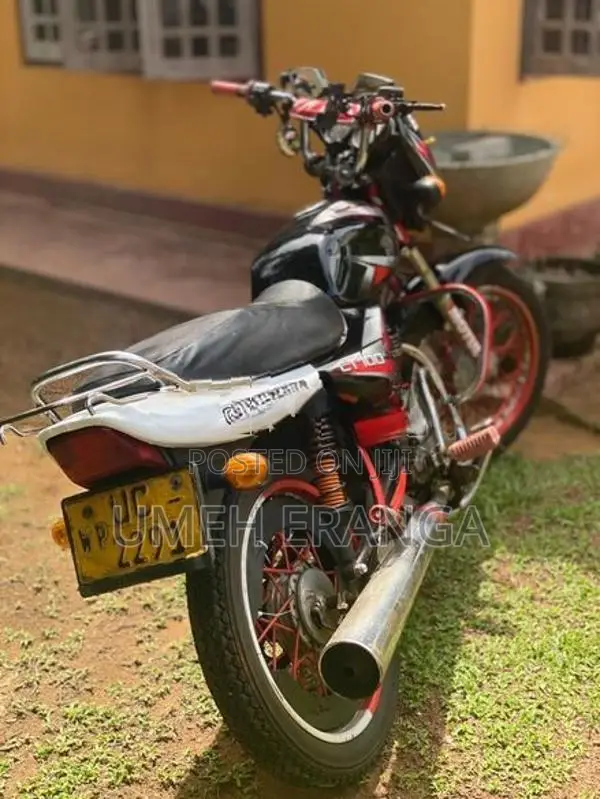 Bajaj CT100 2008