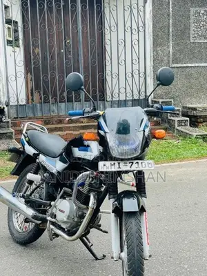 Bajaj CT100 2006