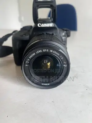 Canon 100D with LENS