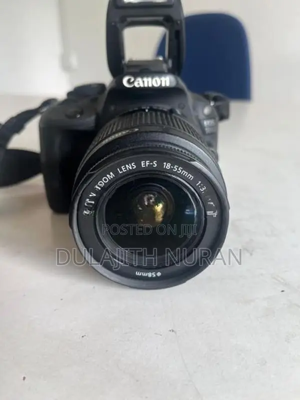 Canon 100D with LENS