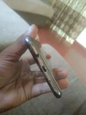 Samsung Galaxy J7 Core (Used)