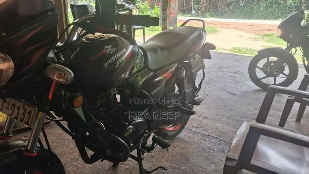 Bajaj Discover 2010