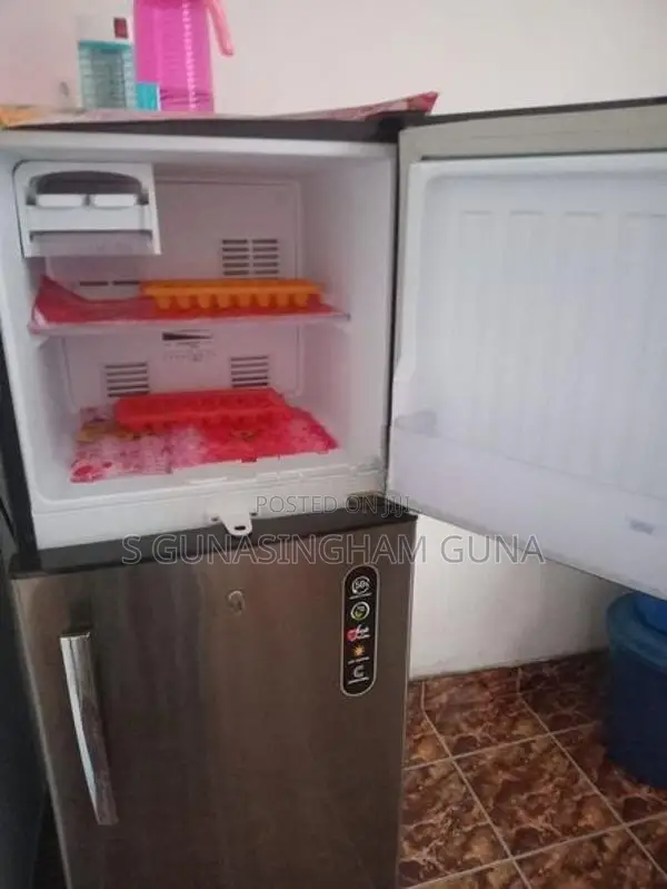 Sisil Fridge