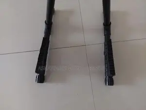 Box Guitar Stand