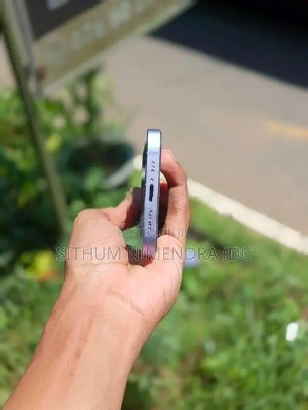 Apple iPhone 12 Purple (Used)