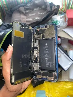 Apple iPhone 12 For Parts (Used)