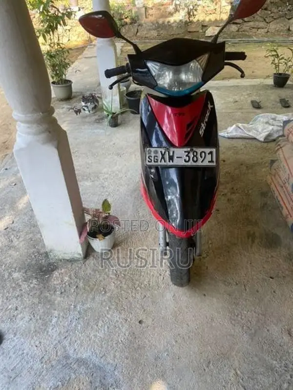 TVS Streak 2010