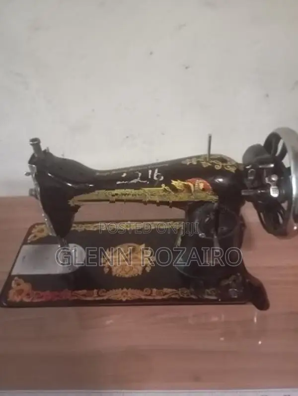 Singer Sewing Machine